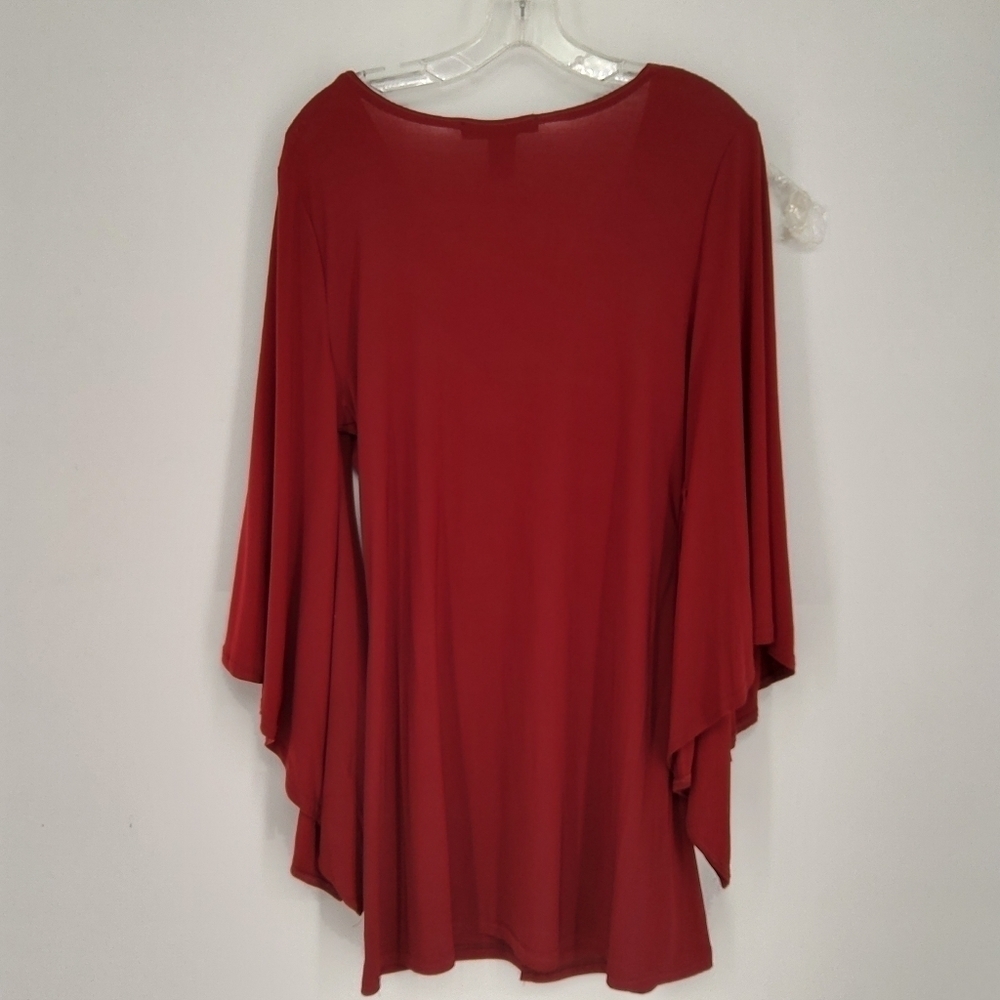 A1 ASHLEY STEWART DARK RED FRONT TWIST FLARED SLEEVE TOP - Picture 7 of 7